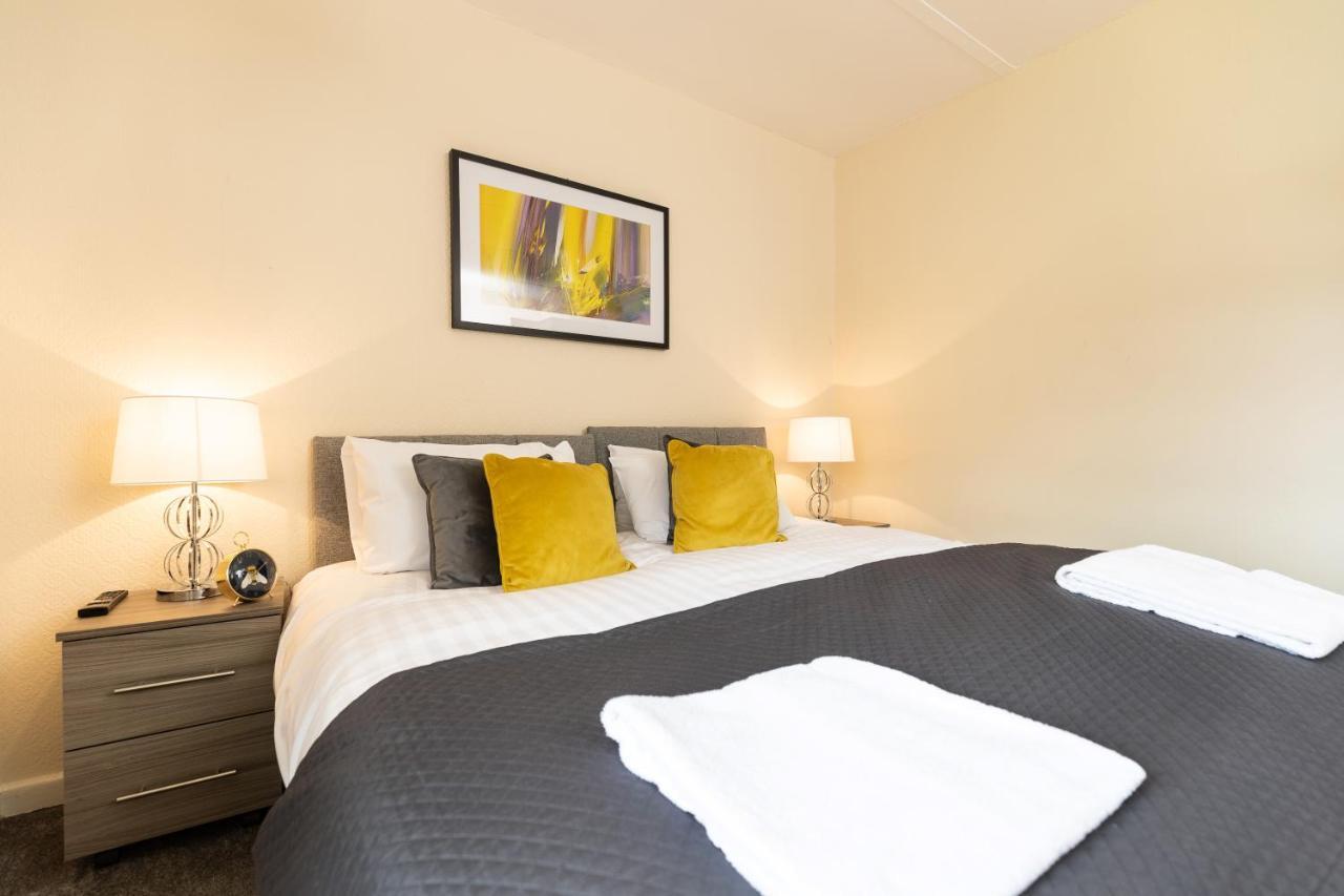 Taylor House Contractors Welcome Off Street Parking For Vans Durham Zewnętrze zdjęcie